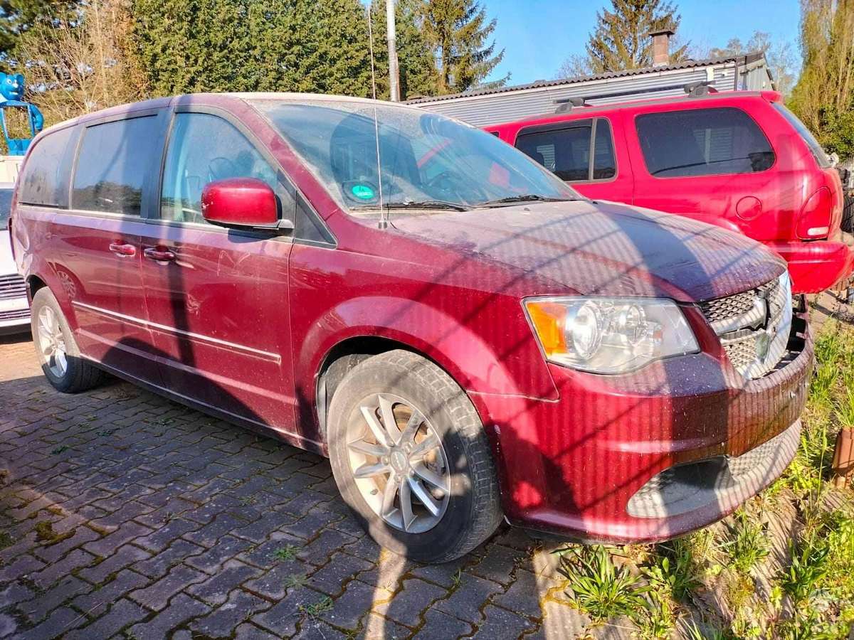 Dodge Grand Caravan rezerves daļās