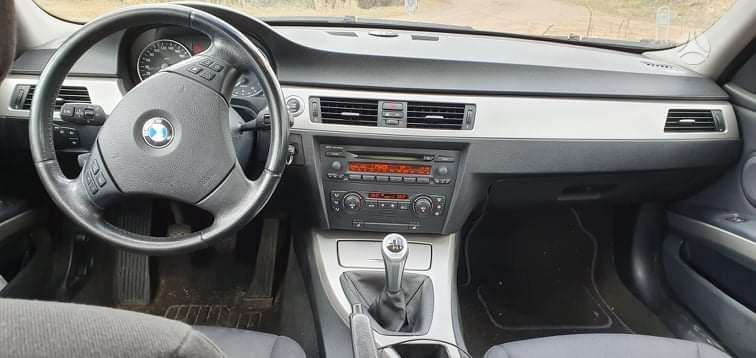 BMW 318 Dalimis