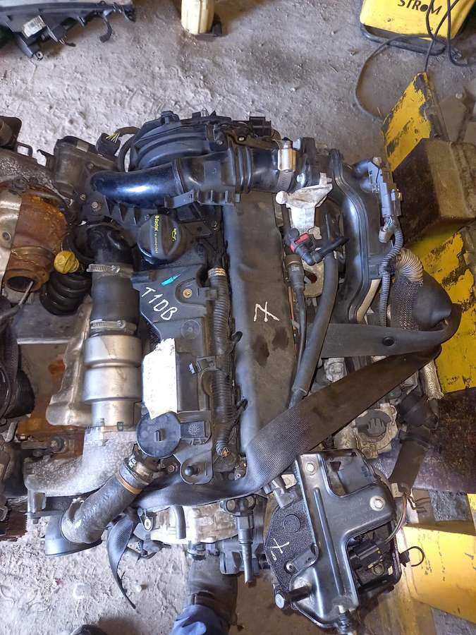 Ford Focus двигатель