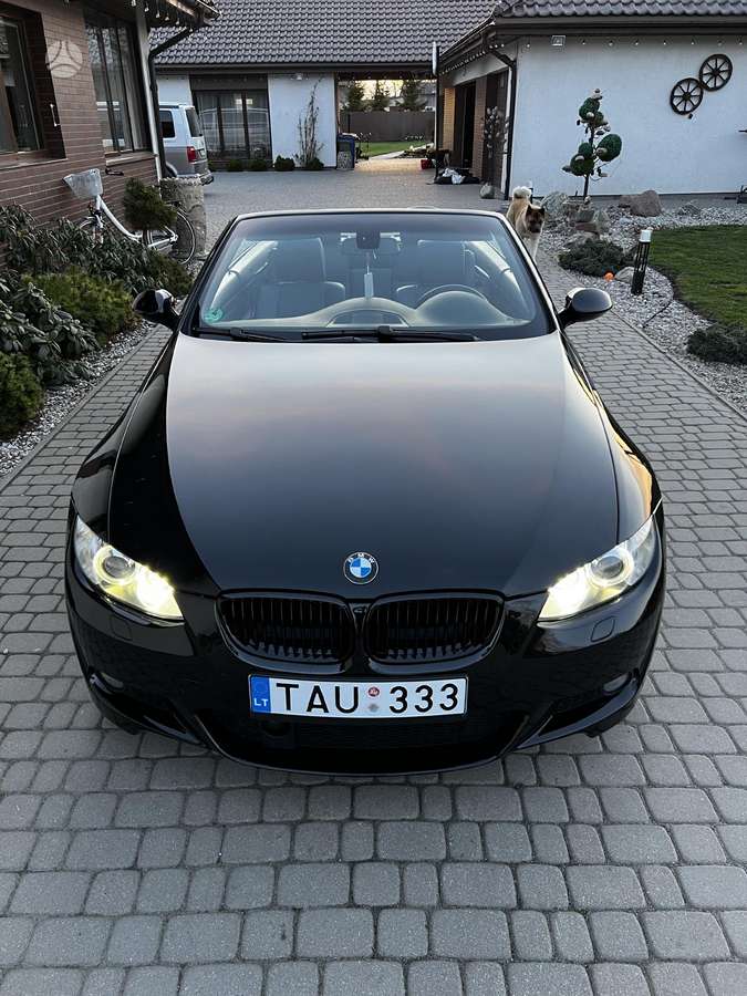 BMW 330, 3.0 l., convertible