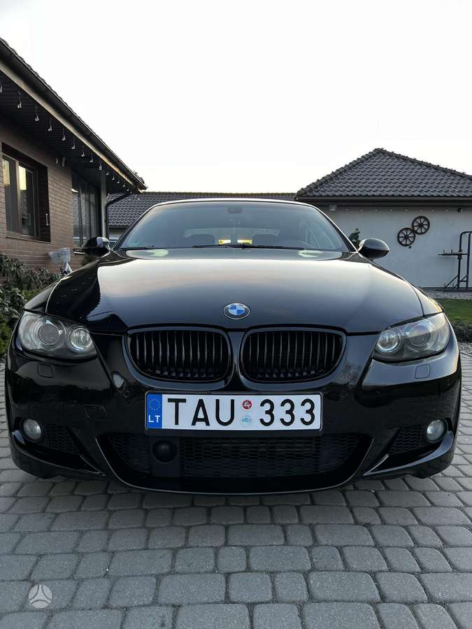 BMW 330, 3.0 l., convertible