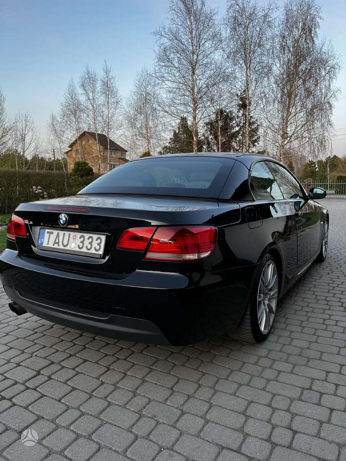 BMW 330, 3.0 l., convertible