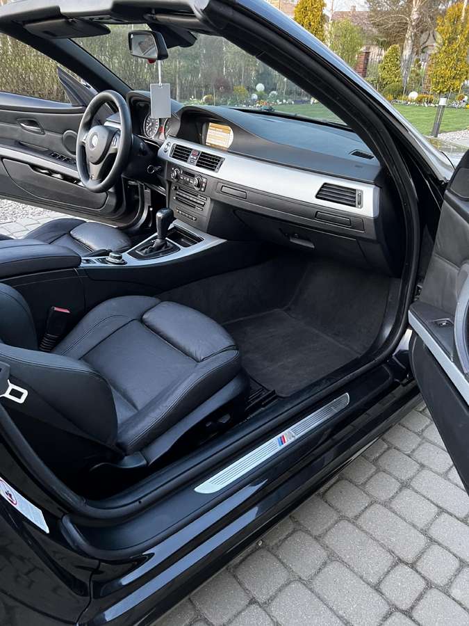 BMW 330, 3.0 l., convertible
