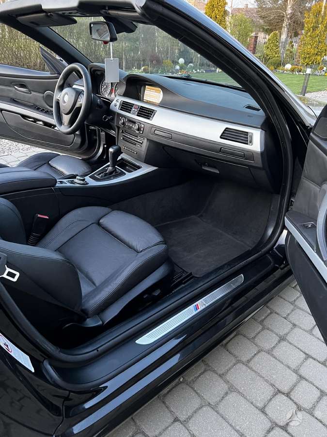 BMW 330, 3.0 l., Кабриолет