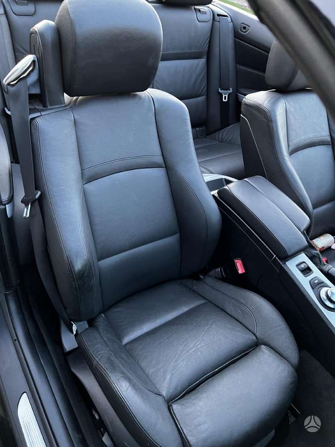 BMW 330, 3.0 l., convertible