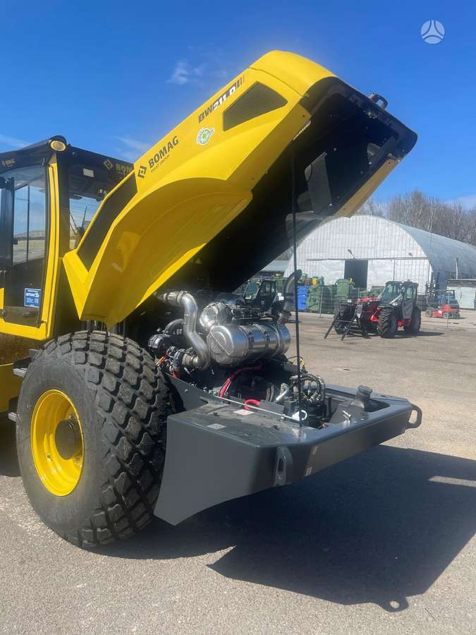 Bomag BW 211 D-5, vibro technika