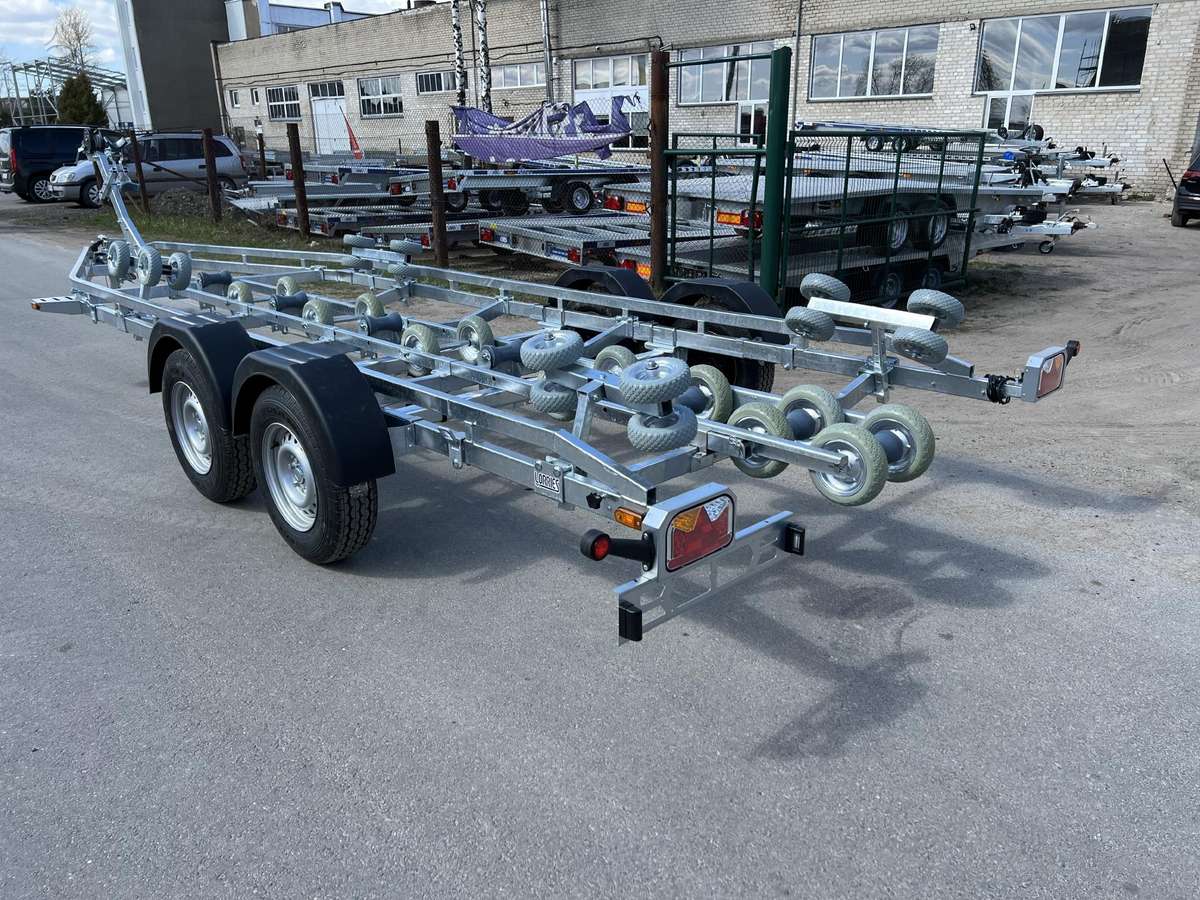 LORRIES PP25-8025, vandens transporto