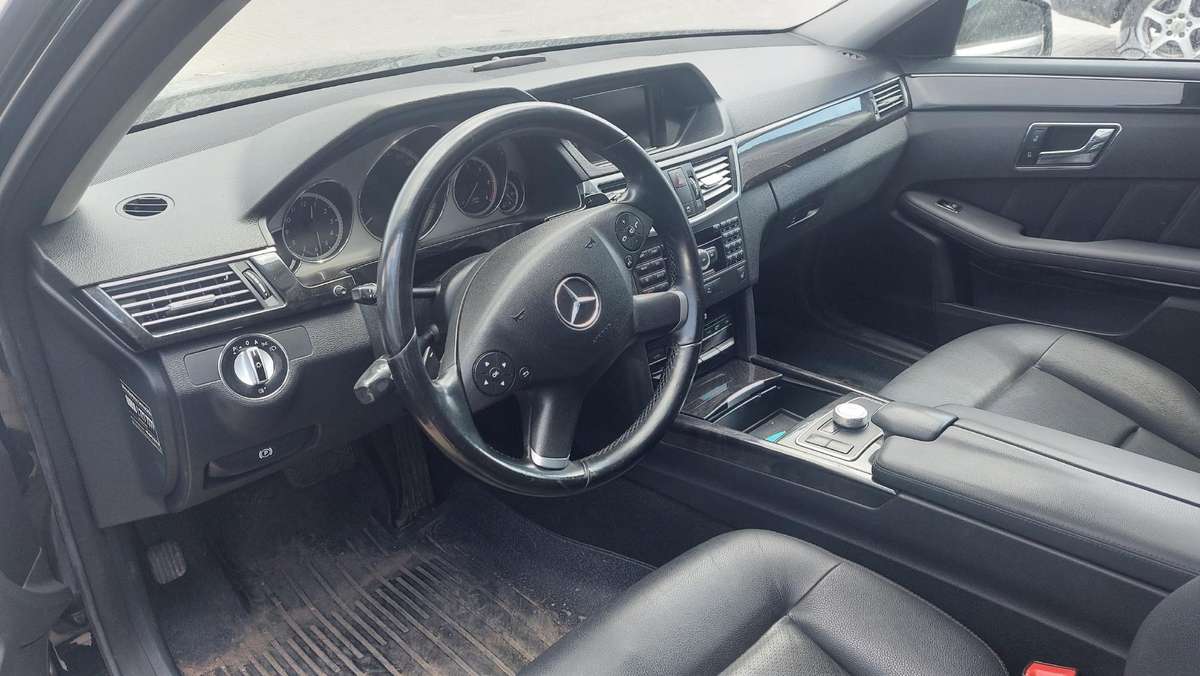 Mercedes-Benz E350