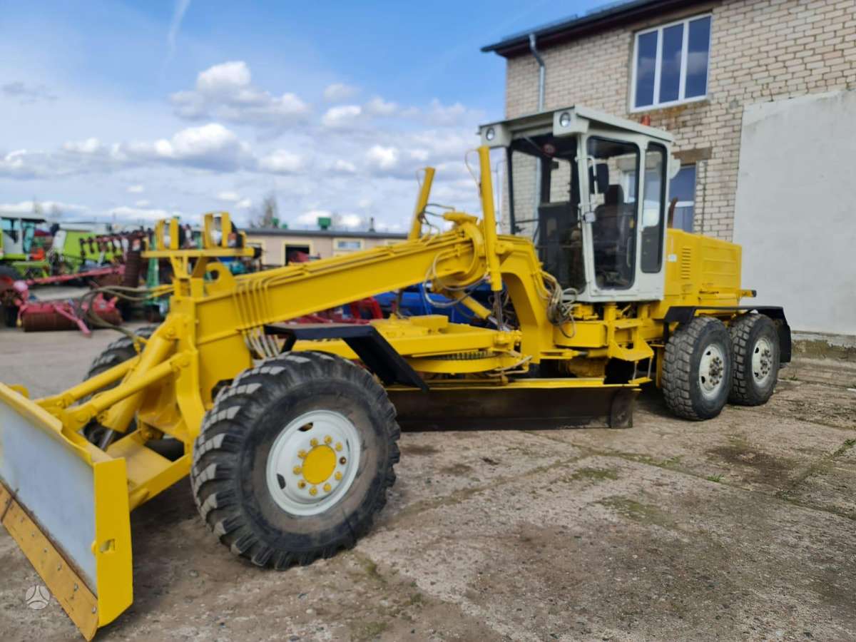 DZ-122 Brianski Arsenal, grader