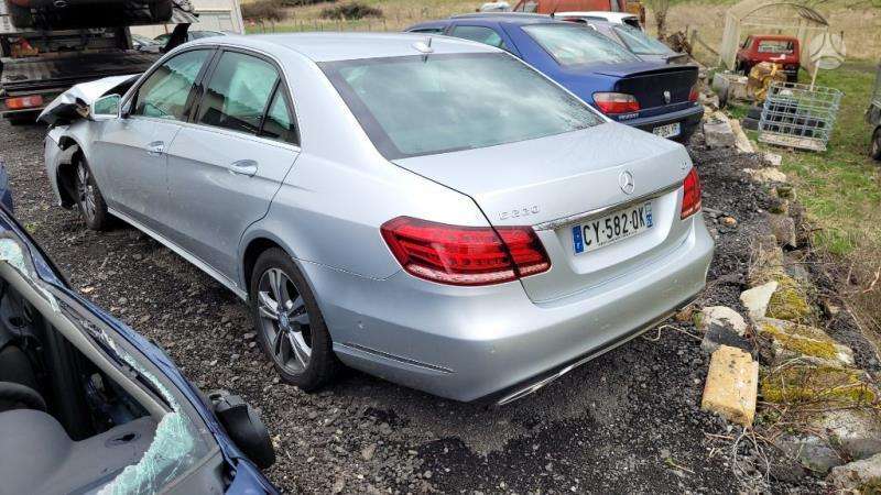 Mercedes-Benz E klasė по частям. Rida 82000km