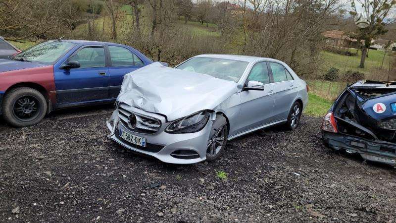 Mercedes-Benz E klasė по частям. Rida 82000km