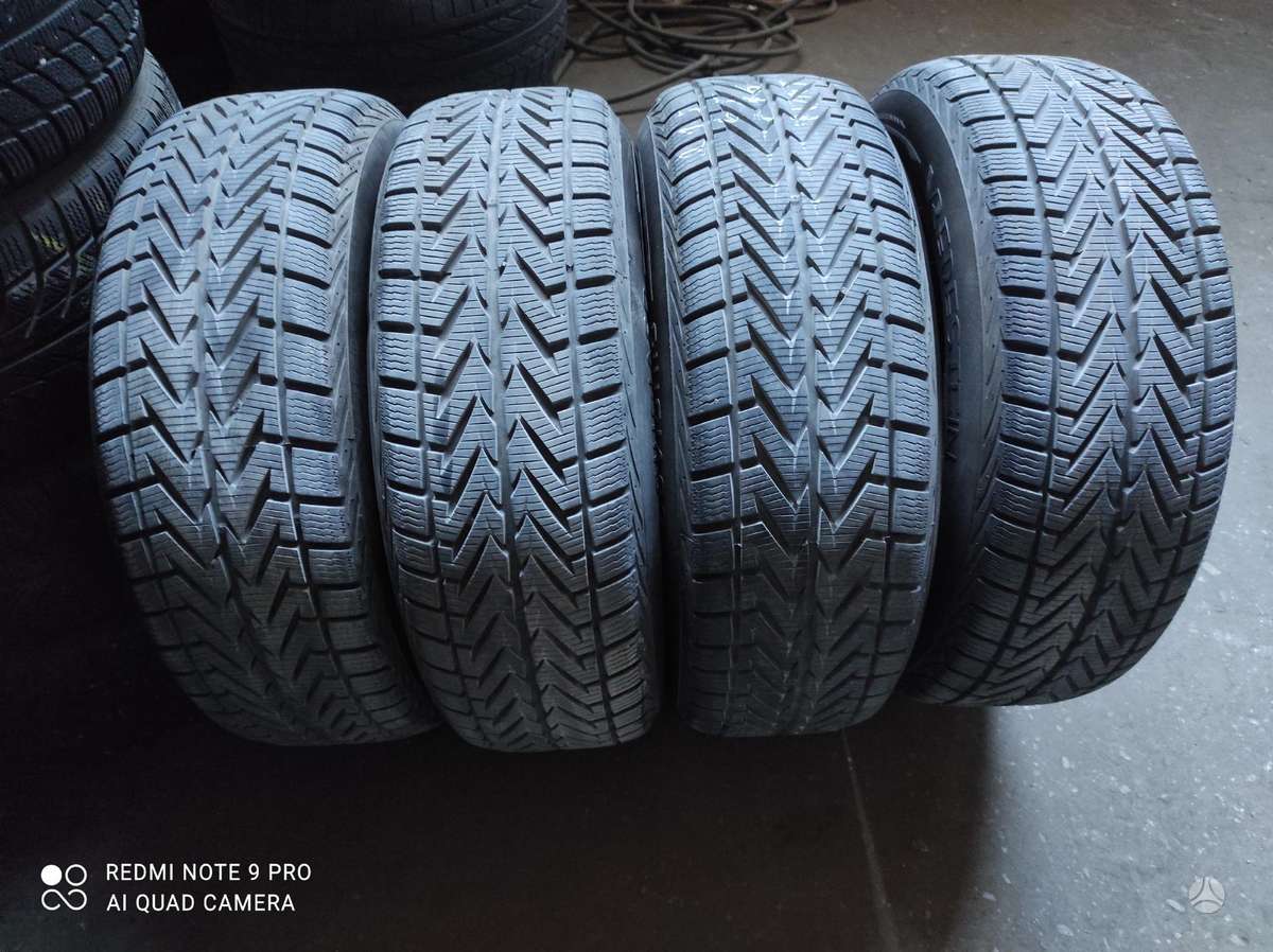 Dunlop, žieminės 215/65 R16
