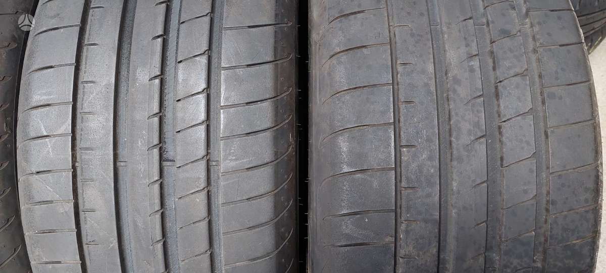 Goodyear, summer 285/40 R21