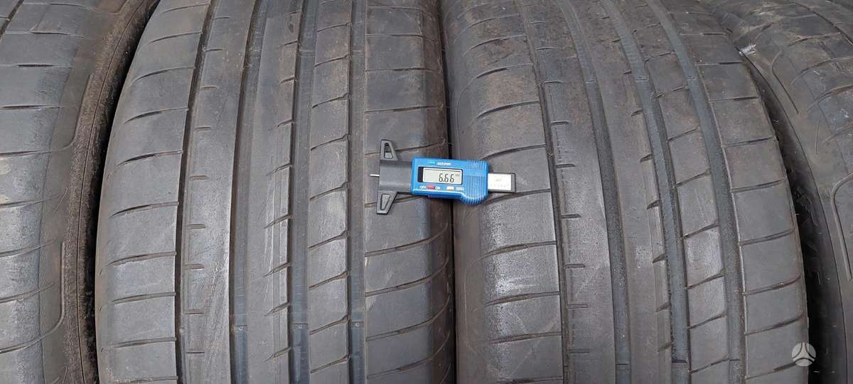 Goodyear, summer 285/40 R21