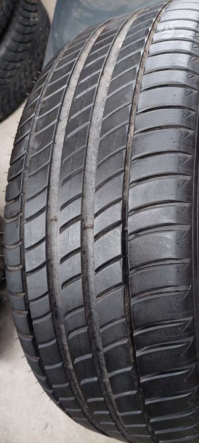 Michelin, summer 215/50 R18
