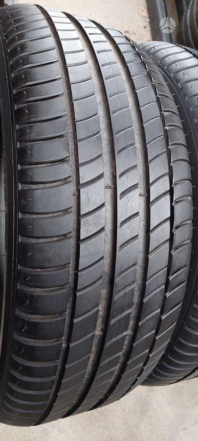 Michelin, vasarinės 215/50 R18