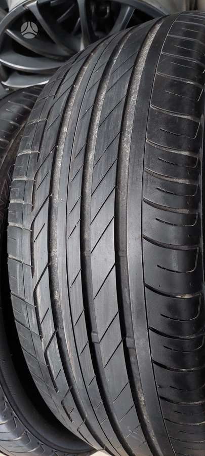 Bridgestone, summer 225/45 R19