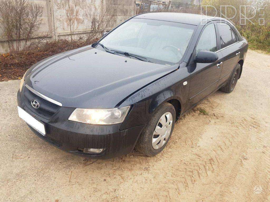 Hyundai Sonata for parts