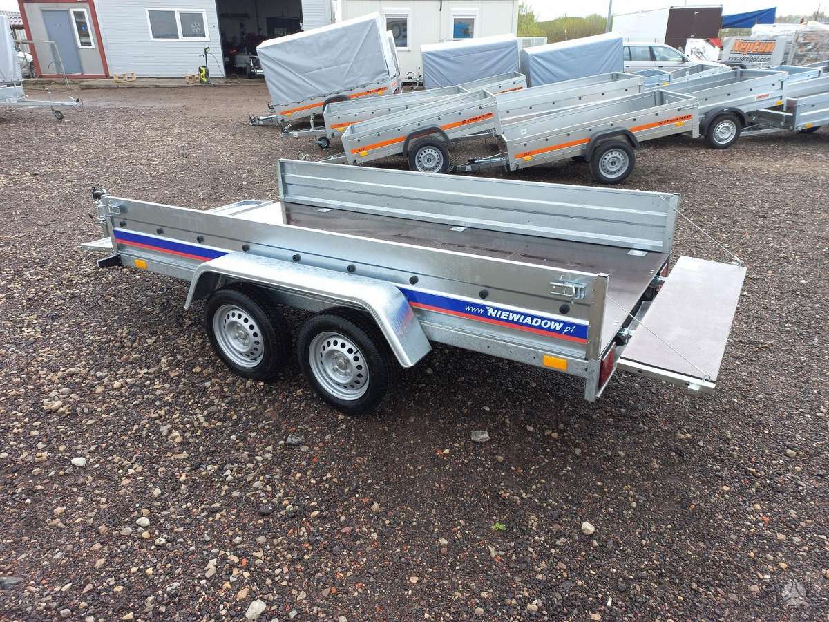 Niewiadow BD7530T, passenger car trailers