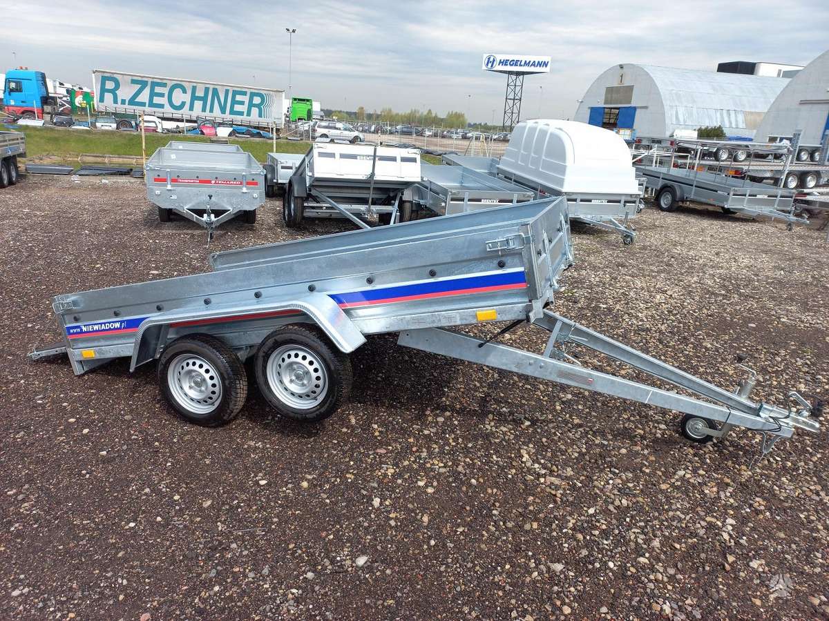 Niewiadow BD7530T, passenger car trailers