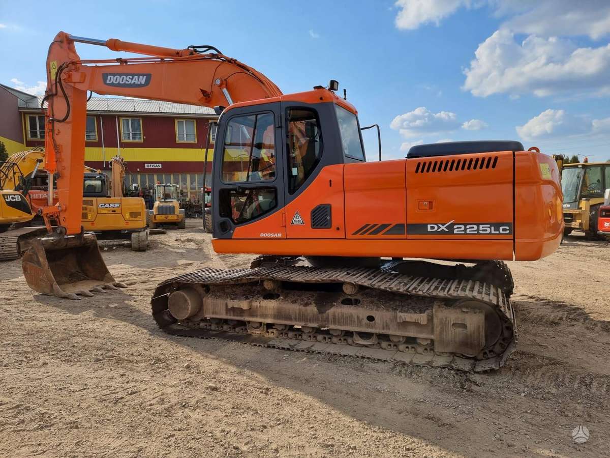 Doosan DX 225LC-3, экскаваторы