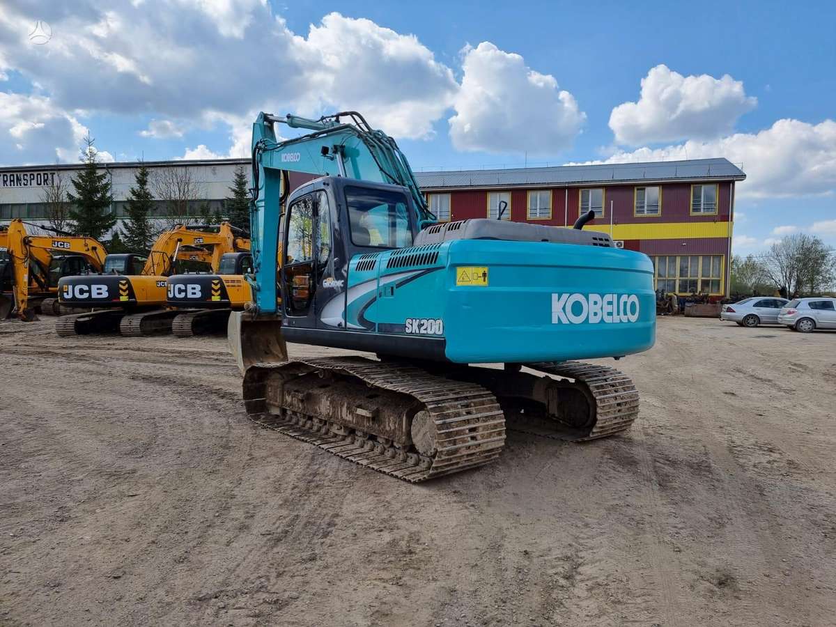 Kobelco SK200LC-8, ekskavatoriai