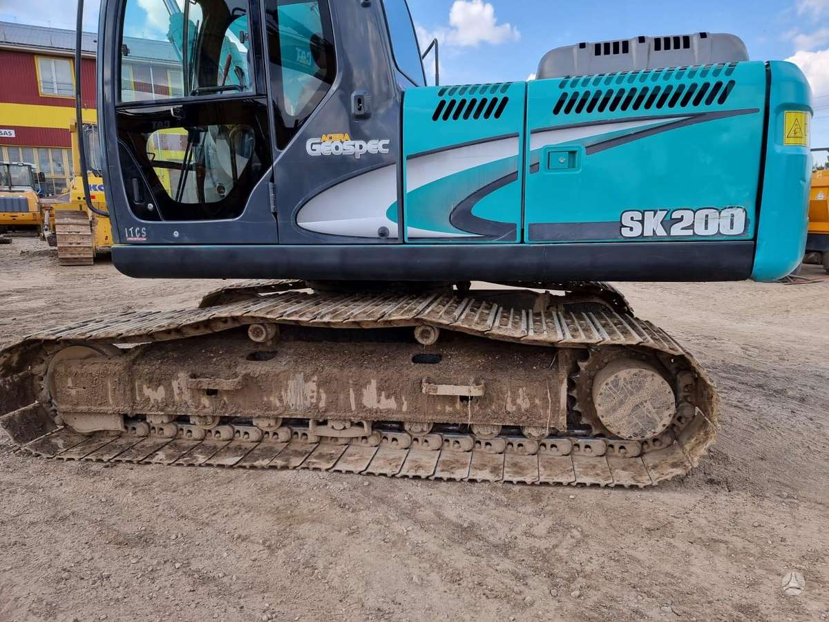 Kobelco SK200LC-8, ekskavatoriai