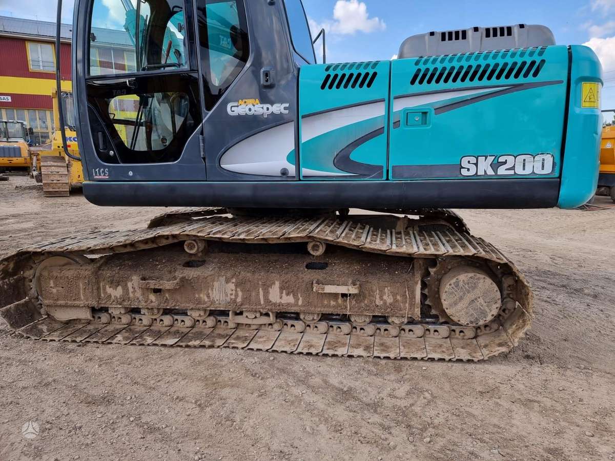 Kobelco SK200LC-8, excavator