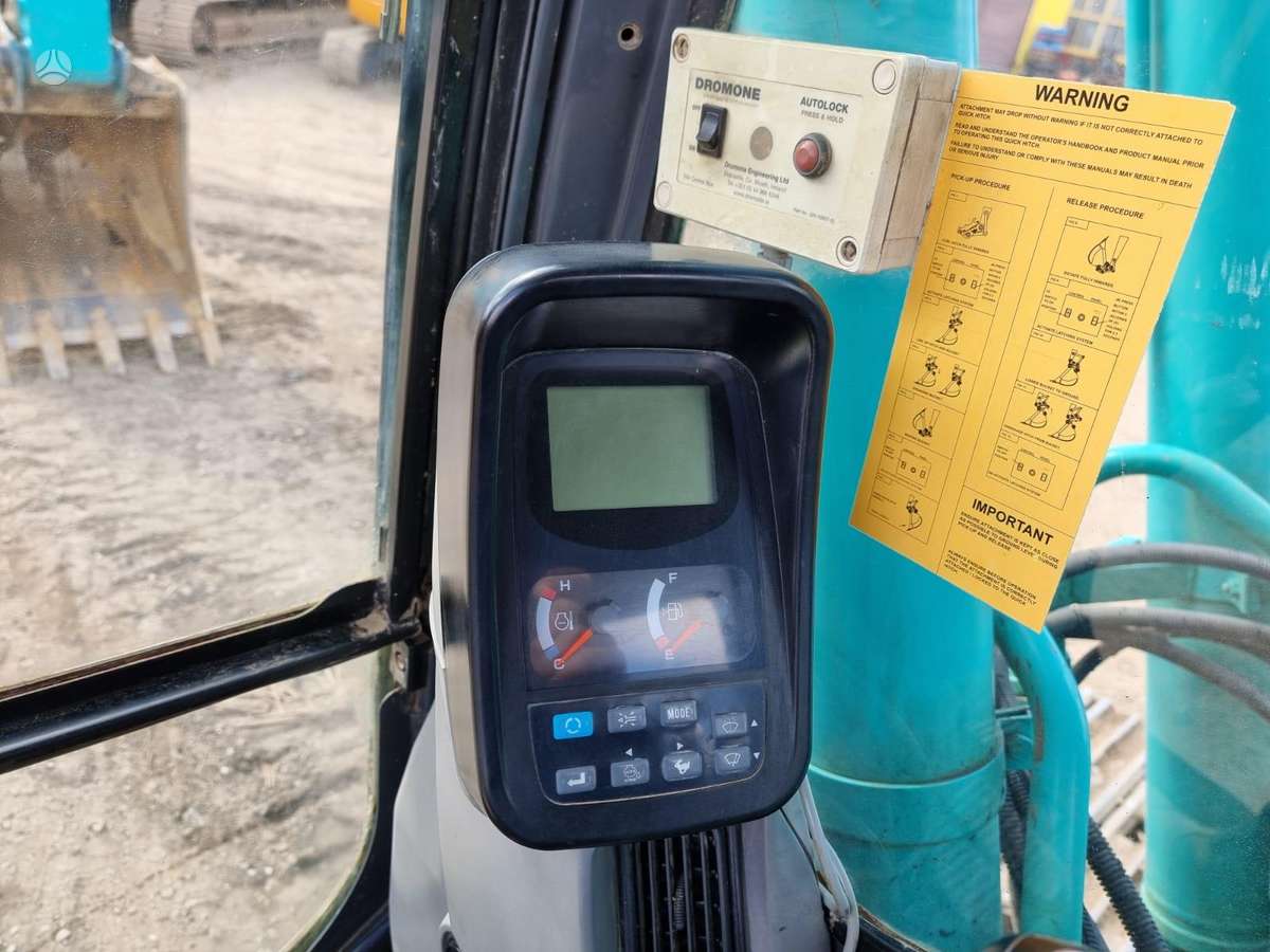 Kobelco SK200LC-8, ekskavatoriai