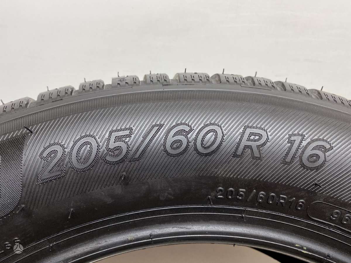 Michelin CrossClimate ExtraLoad, всесезонные 205/60 R16