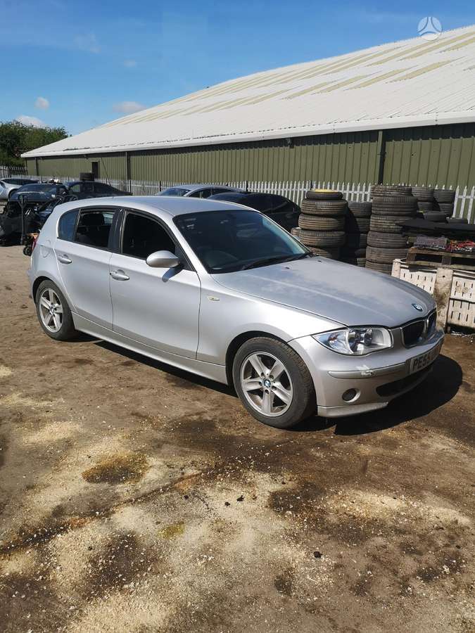 BMW 1 serija