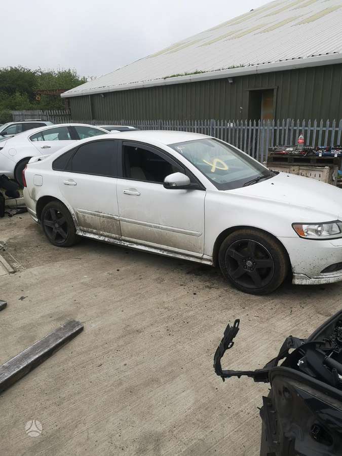 Volvo S40 R designe
