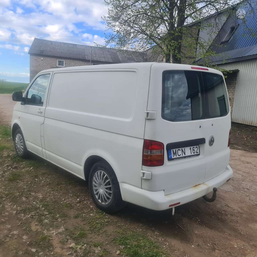 Volkswagen TRANSPORTER, preču