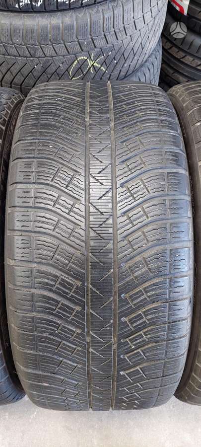 Michelin, зимние 305/35 R21