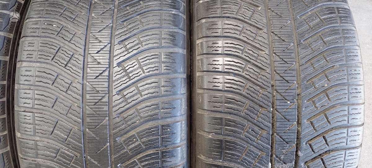 Michelin, winter 305/35 R21