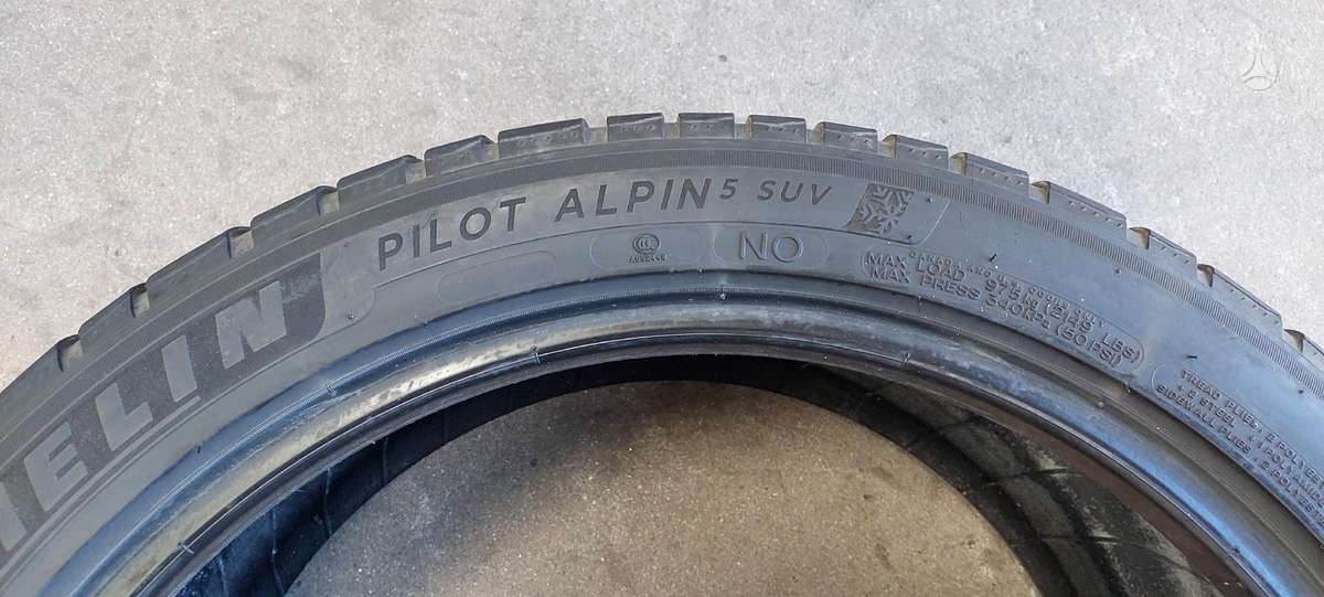 Michelin, зимние 305/35 R21