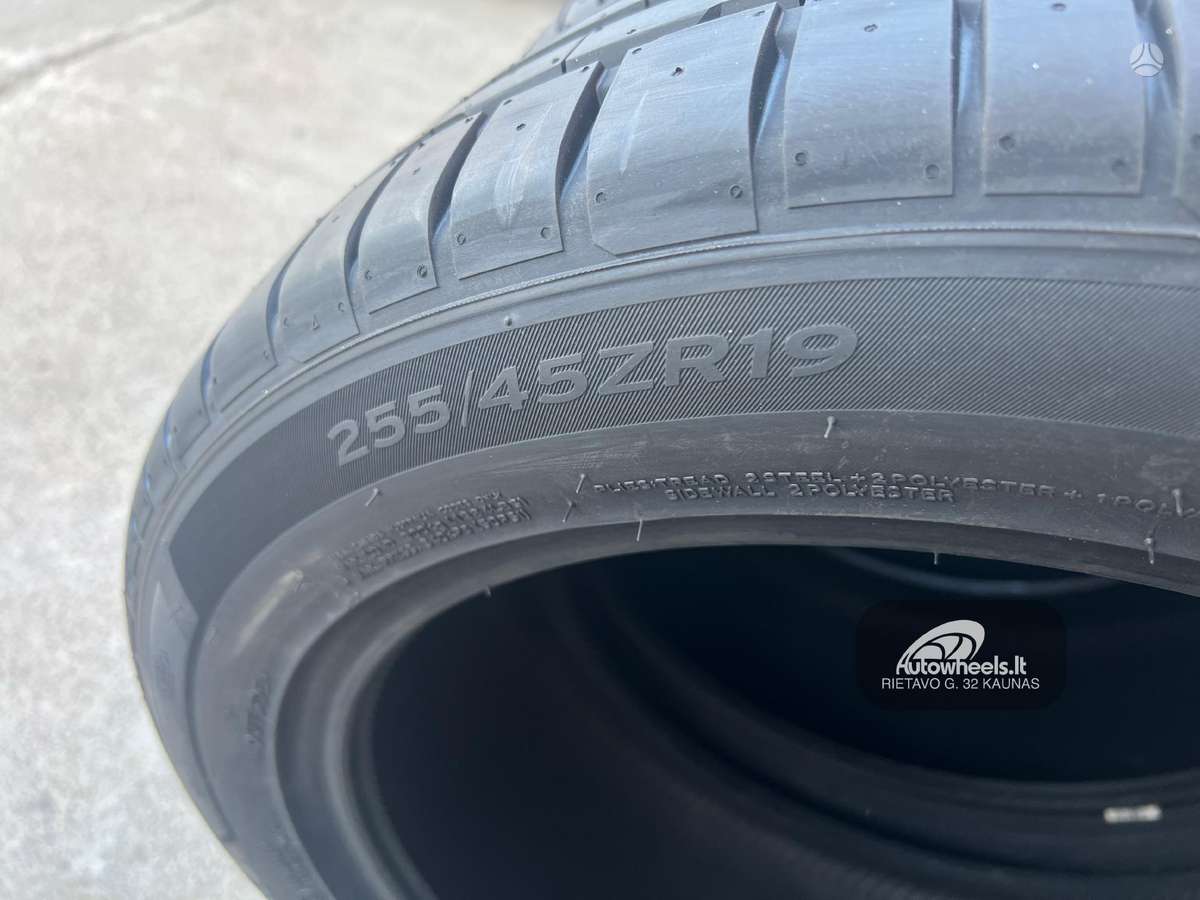 Hankook Ventus S1 EVO3, summer 255/45 R19