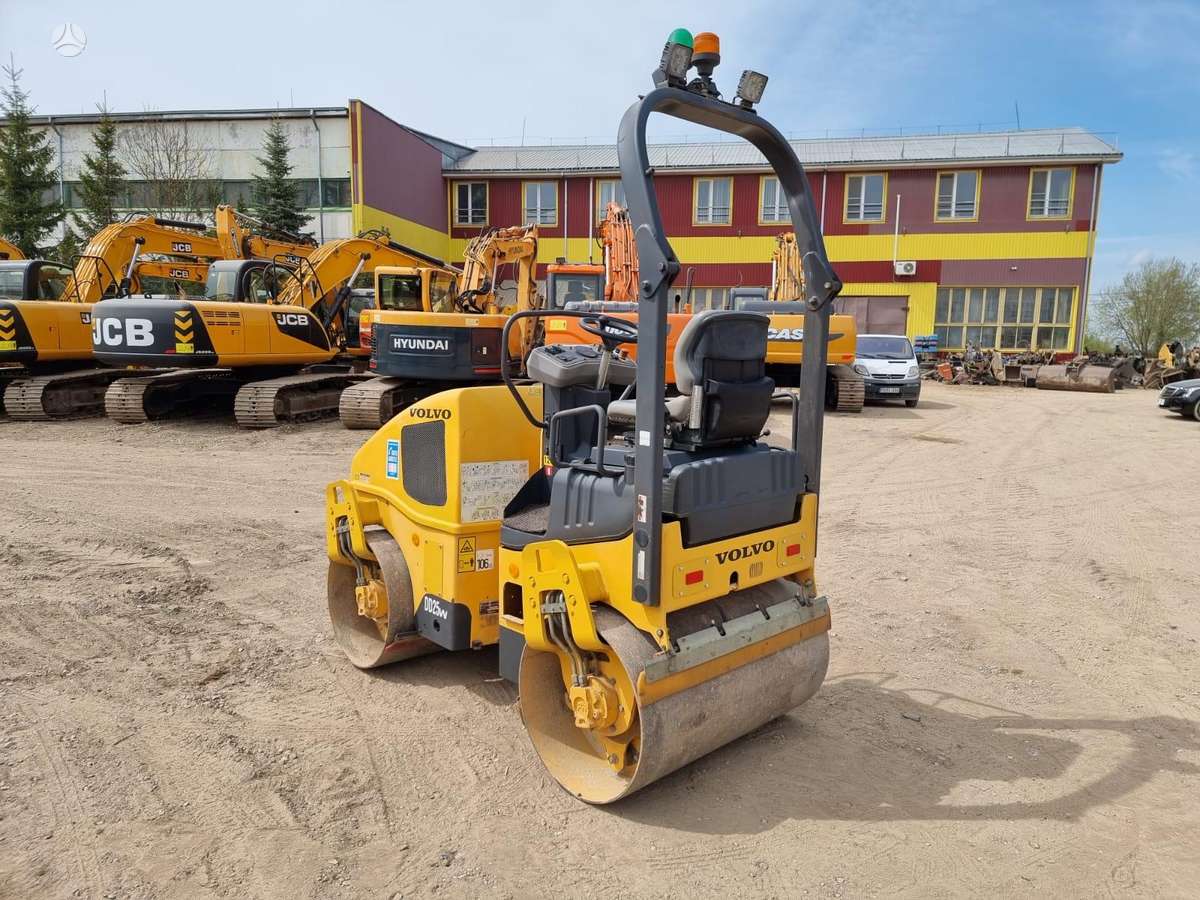 Volvo DD25, vibrator / compactor