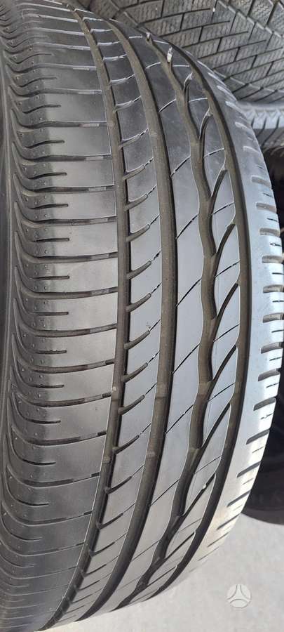 Bridgestone, vasaras 235/55 R17