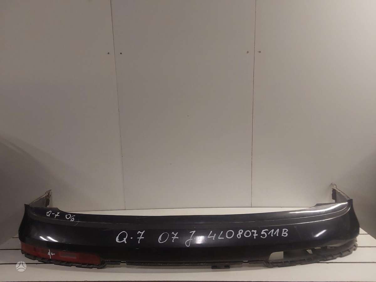 Audi Q7 rezerves daļās