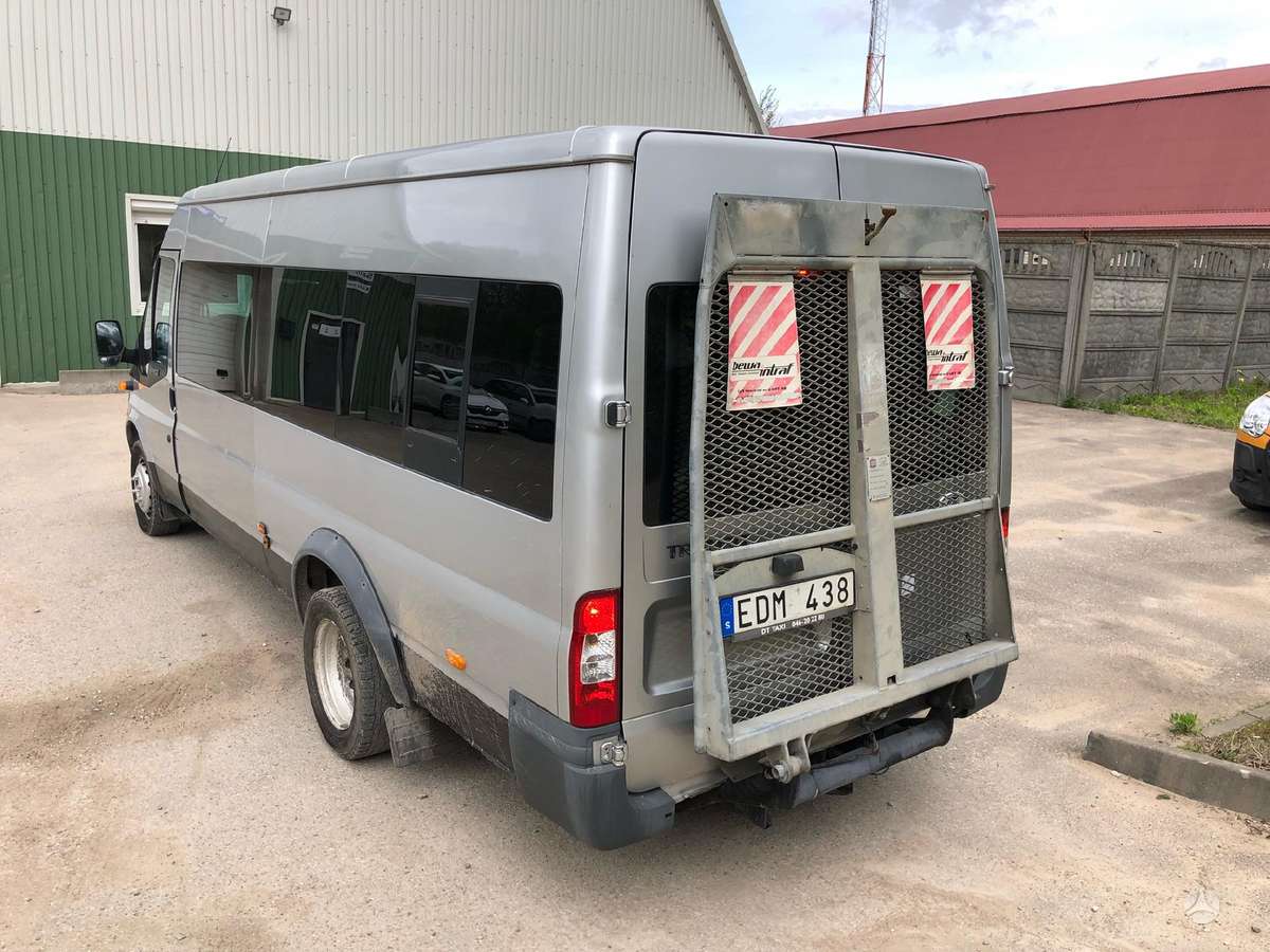 Ford Transit, pasažieru mikroautobuss