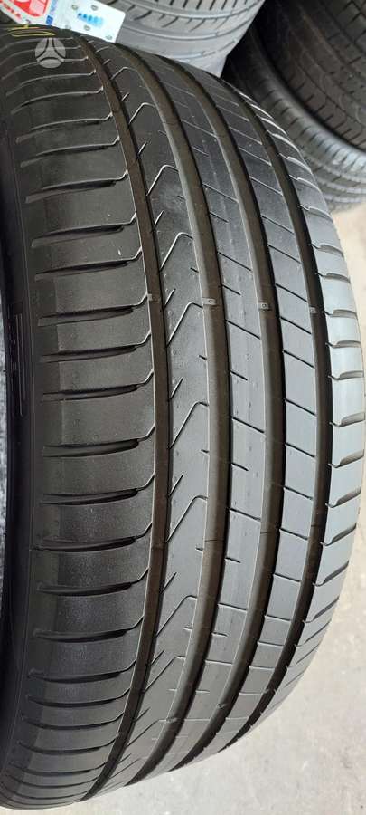 Pirelli, vasarinės 255/40 R21