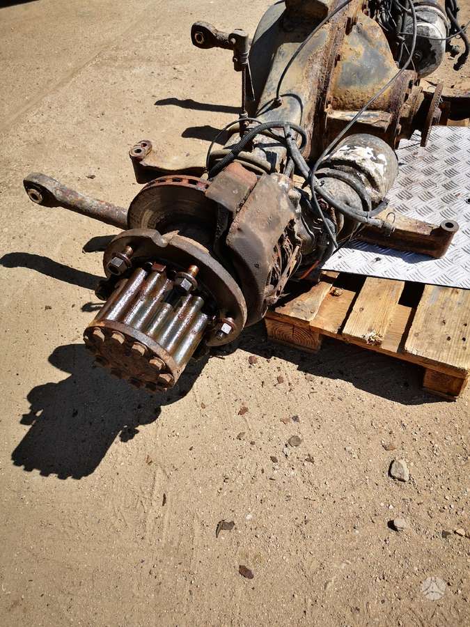 MAN LE 12.220, trucks