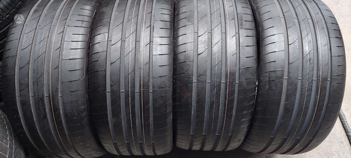 Goodyear, летние 285/35 R21