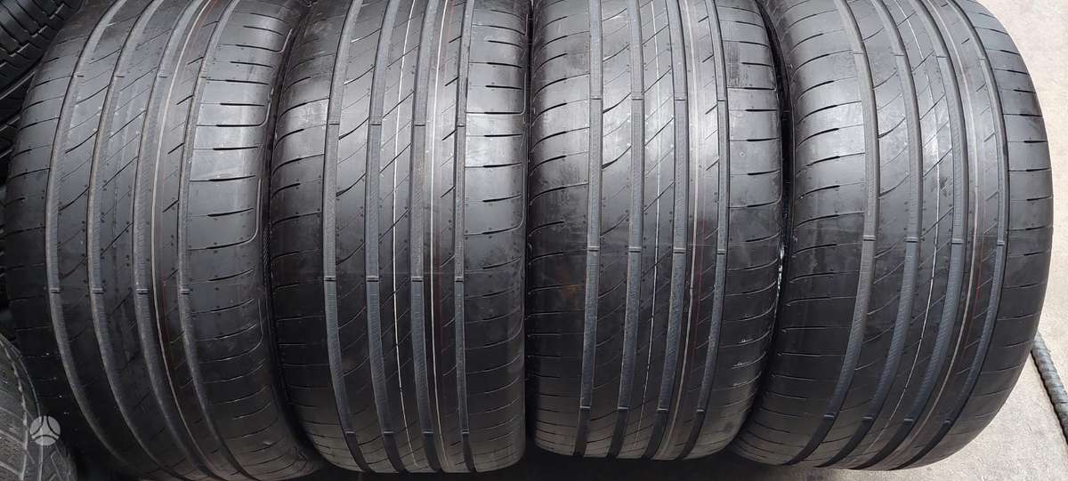 Goodyear, vasarinės 285/35 R21