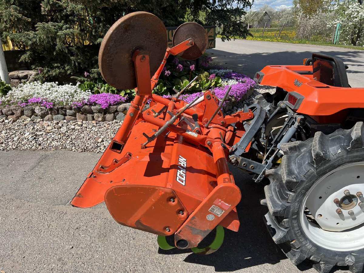 Kubota X-20 Saturn, тракторы