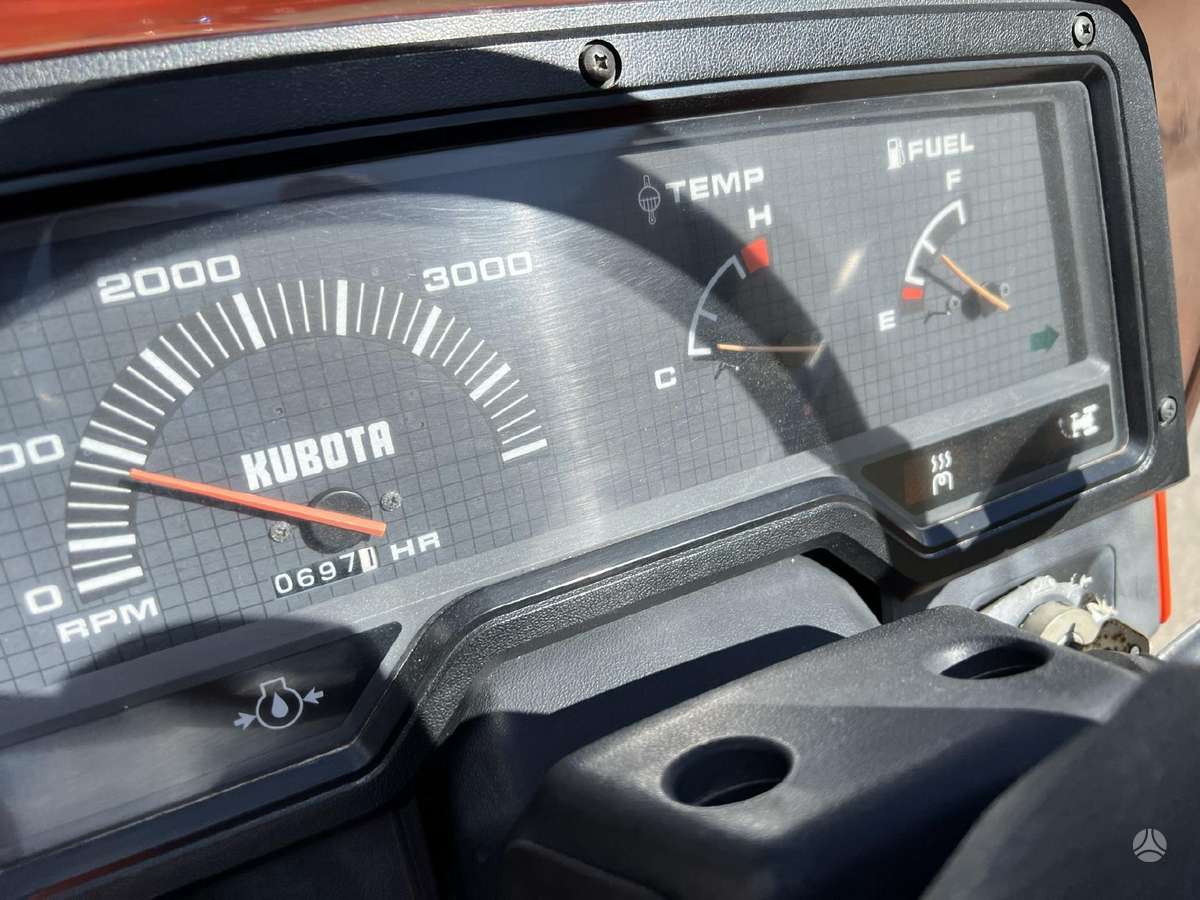 Kubota X-20 Saturn, тракторы