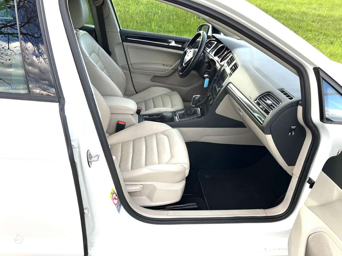 Volkswagen Golf, 2.0 l., Хэтчбек