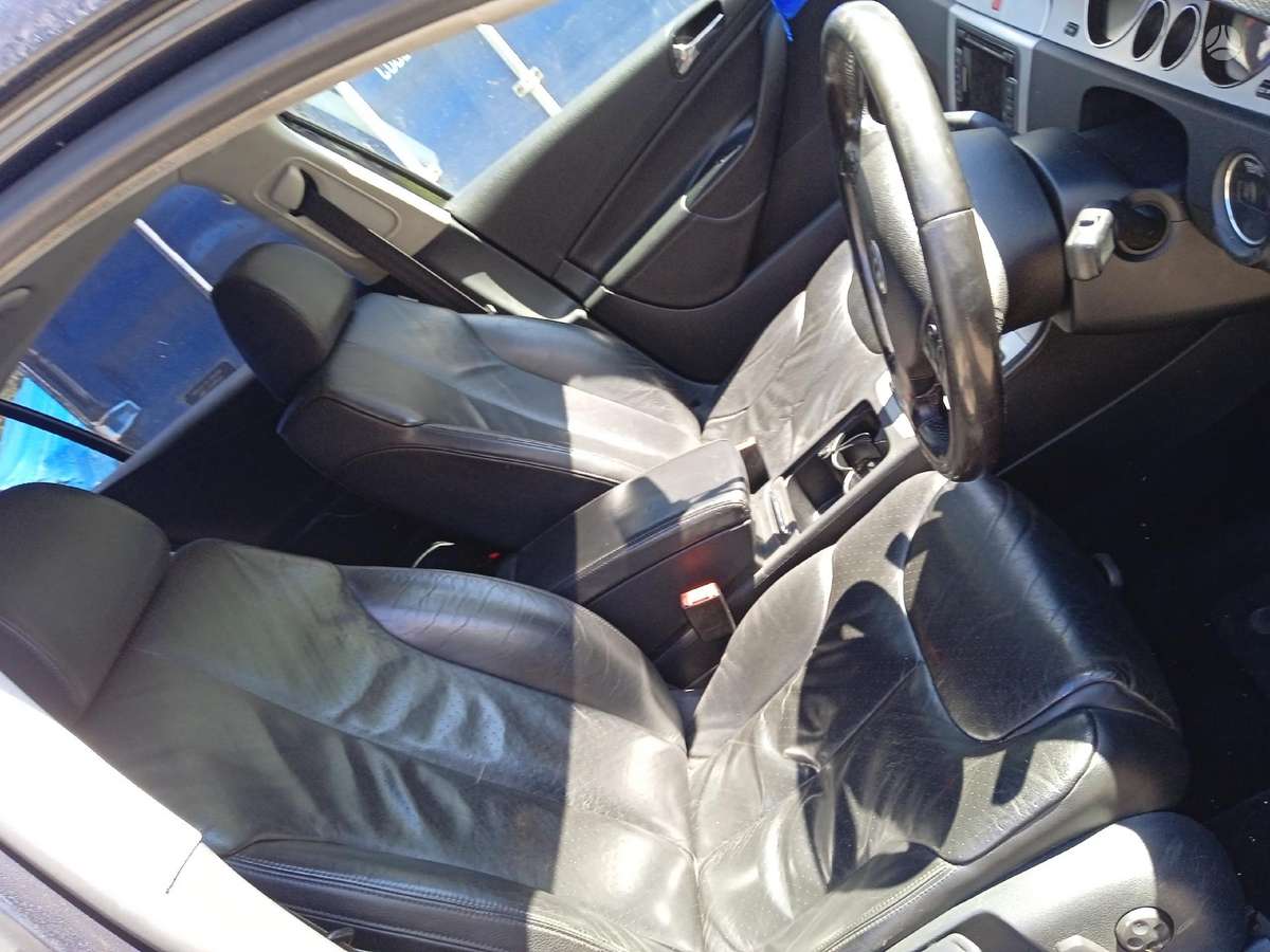 Volkswagen Passat for parts. Dalimis