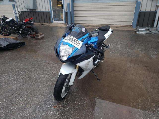 Suzuki GSX-R, superbikes